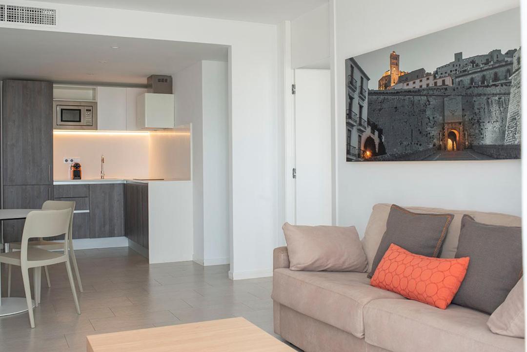Apartaments B-Llobet Sun & Confort Ibiza Szoba fotó