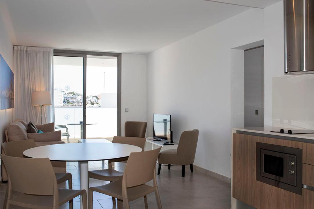 Apartaments B-Llobet Sun & Confort Ibiza Szoba fotó